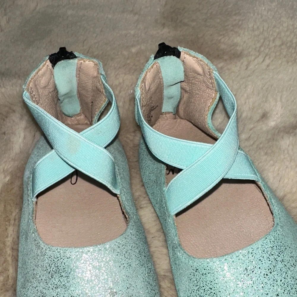 Monkey Feet Sparkly light Blue Dress Shoes